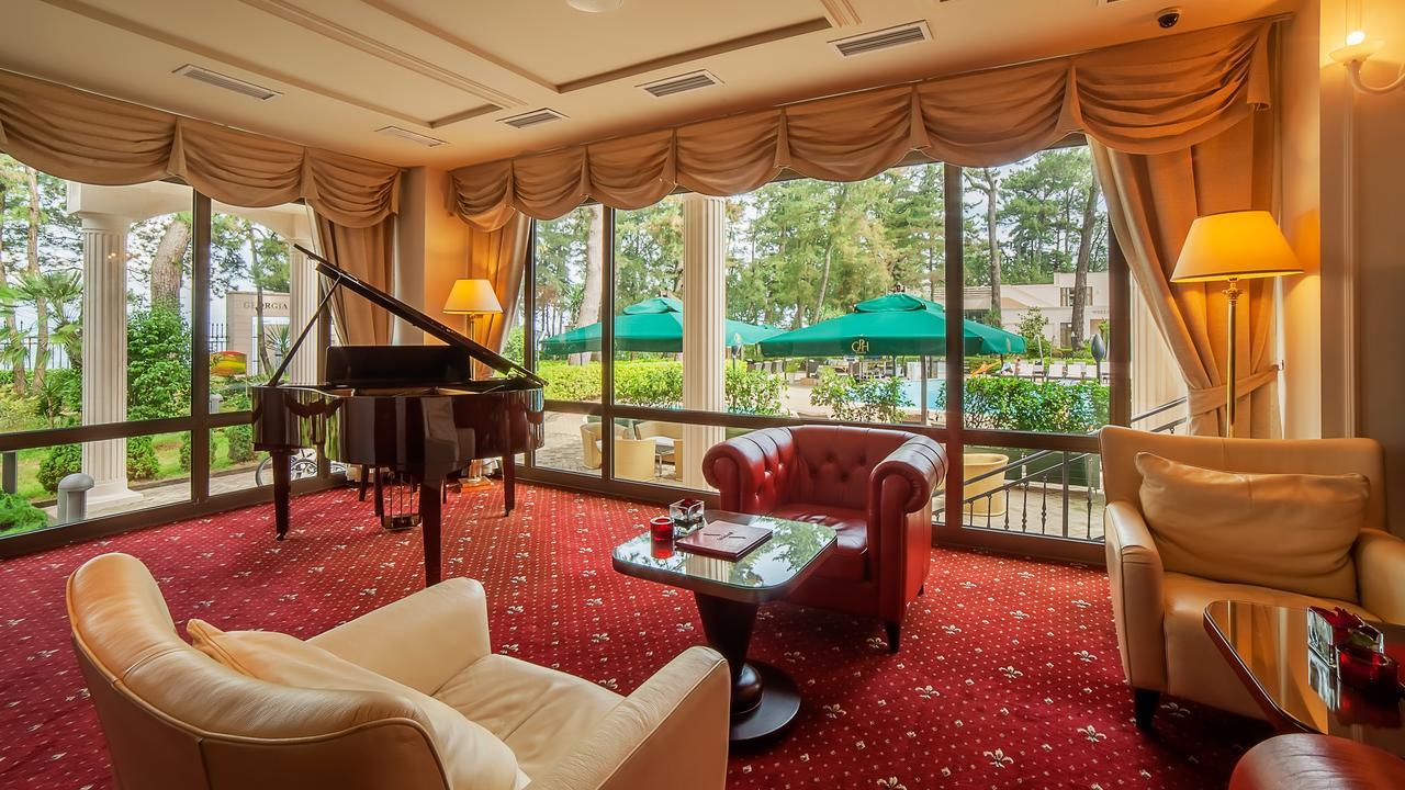 Kobuleti Georgia Palace Hotel & Spa Exterior photo