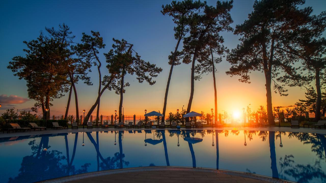 Kobuleti Georgia Palace Hotel & Spa Exterior photo